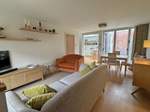 Photo 7- click for photo gallery